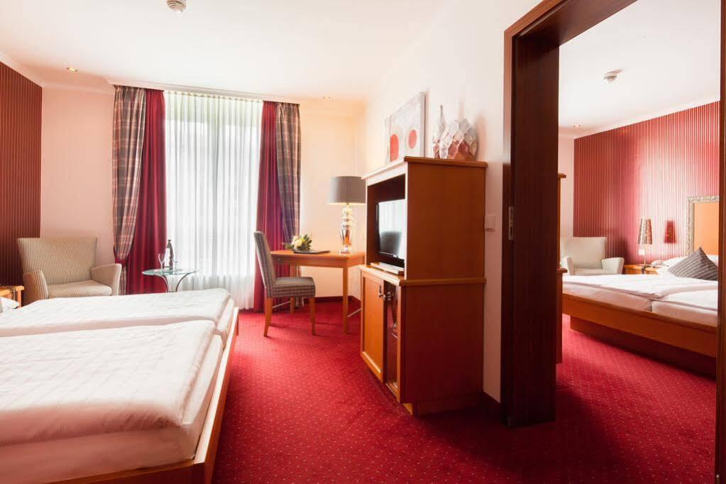 Parkhotel Bielefeld Exterior foto